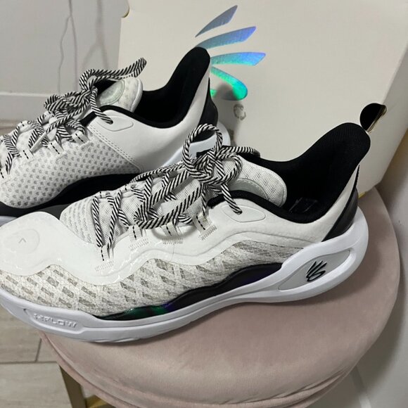 NEW Under Armour Curry 11 Champion Mindset Unisex Sneakers Size 9